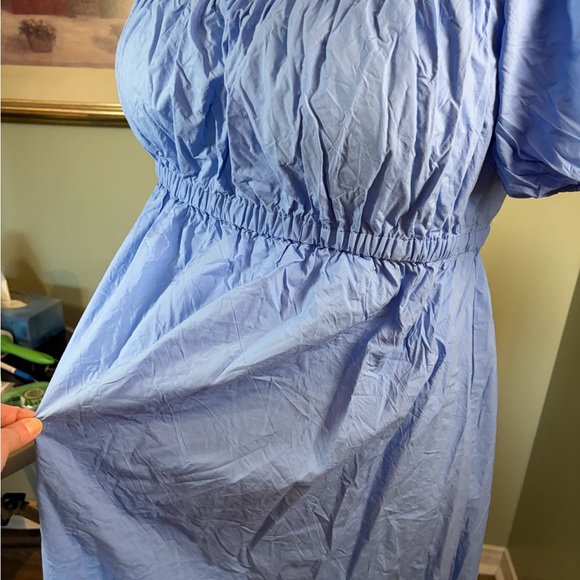 223. H&M Maternity Blue Puff Sleeve Dress - Picture 3 of 6